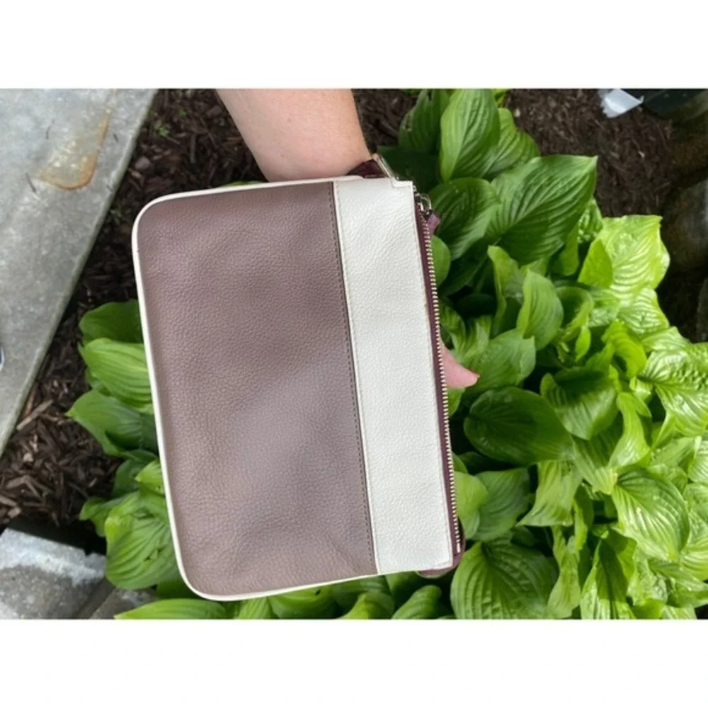 Kate Spade Colorblock Pebbled Leather Bag‎ Triple Compartment Crossbody Taupe
